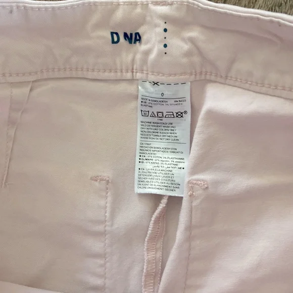 Old Navy pixie pants - Picture 4 of 5